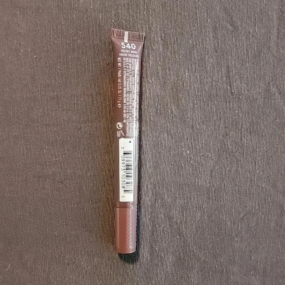 Revlon visibly enhances